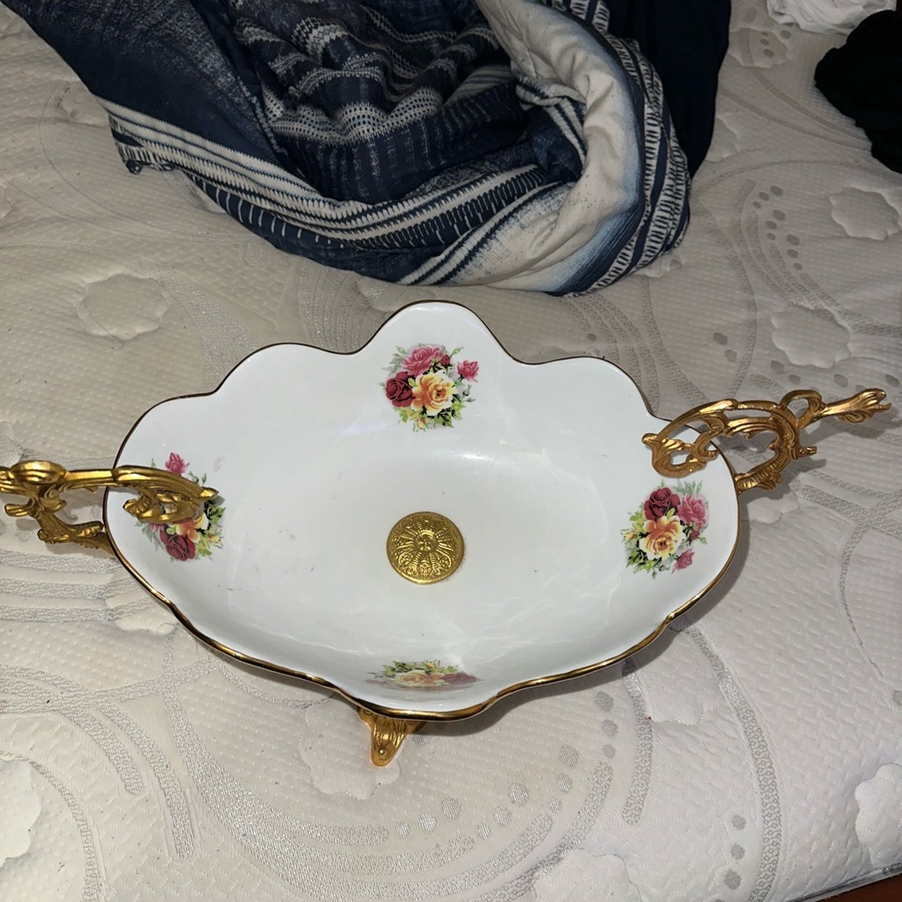Cobalt blue vase footed gold pedestal porcelain bowl wedding dish centerpiece